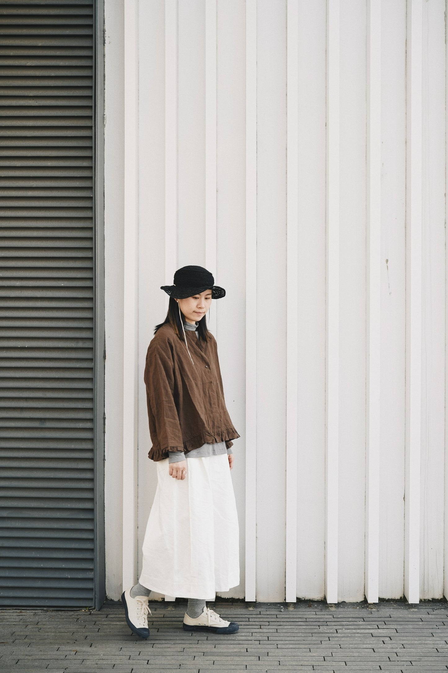 麻質ruffle top