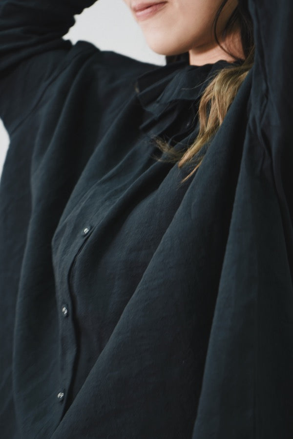 RUFFLE COLLAR TOP