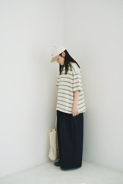 寬鬆間條tee