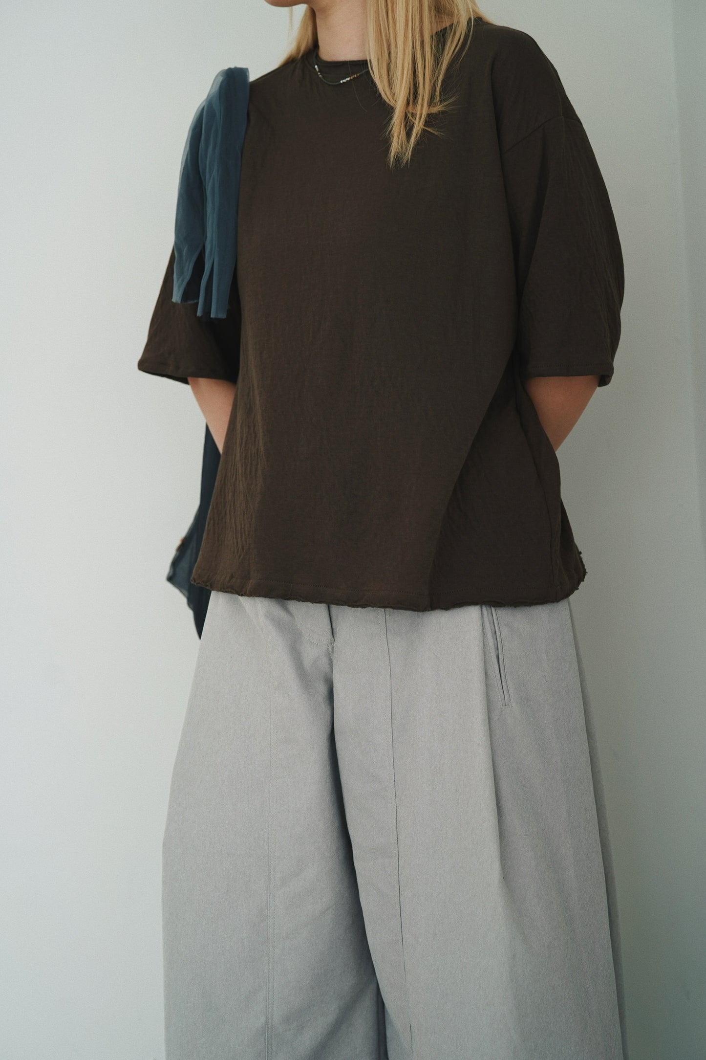 披邊tee