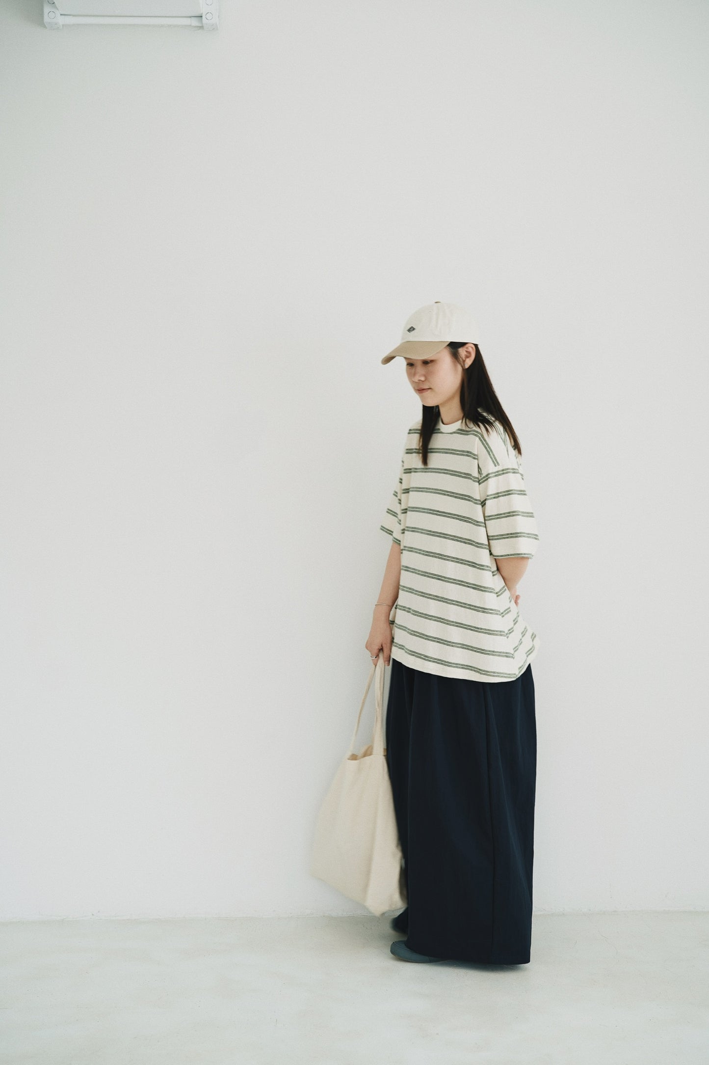 寬鬆間條tee