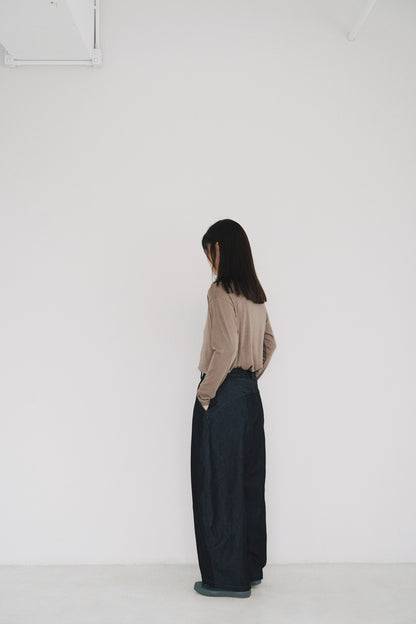 牛仔彎刀褲