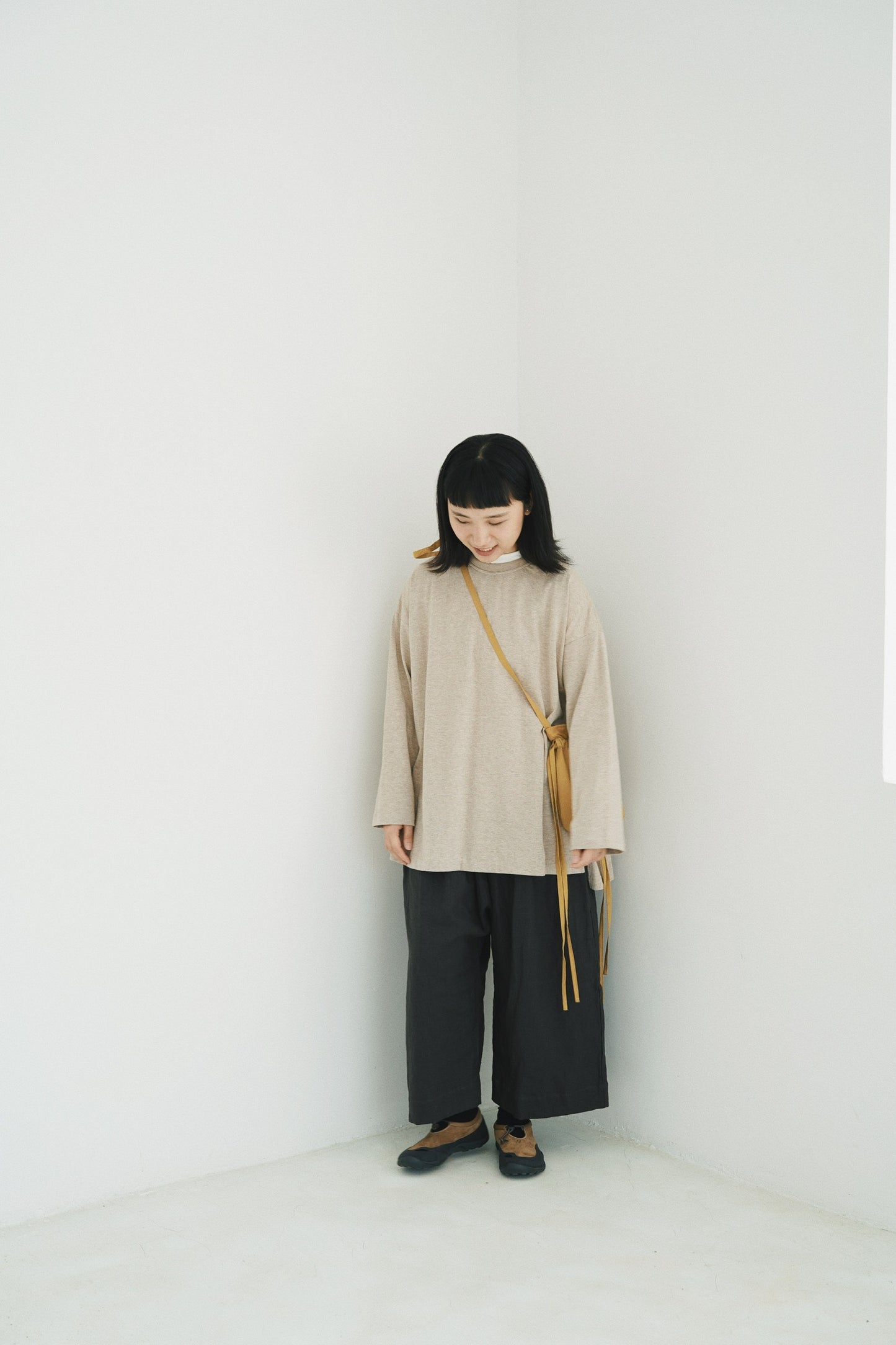 幼間闊身tee