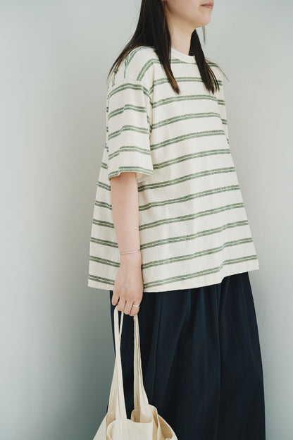 寬鬆間條tee