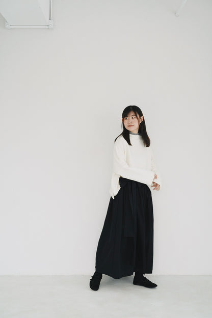 闊領泡泡紋top