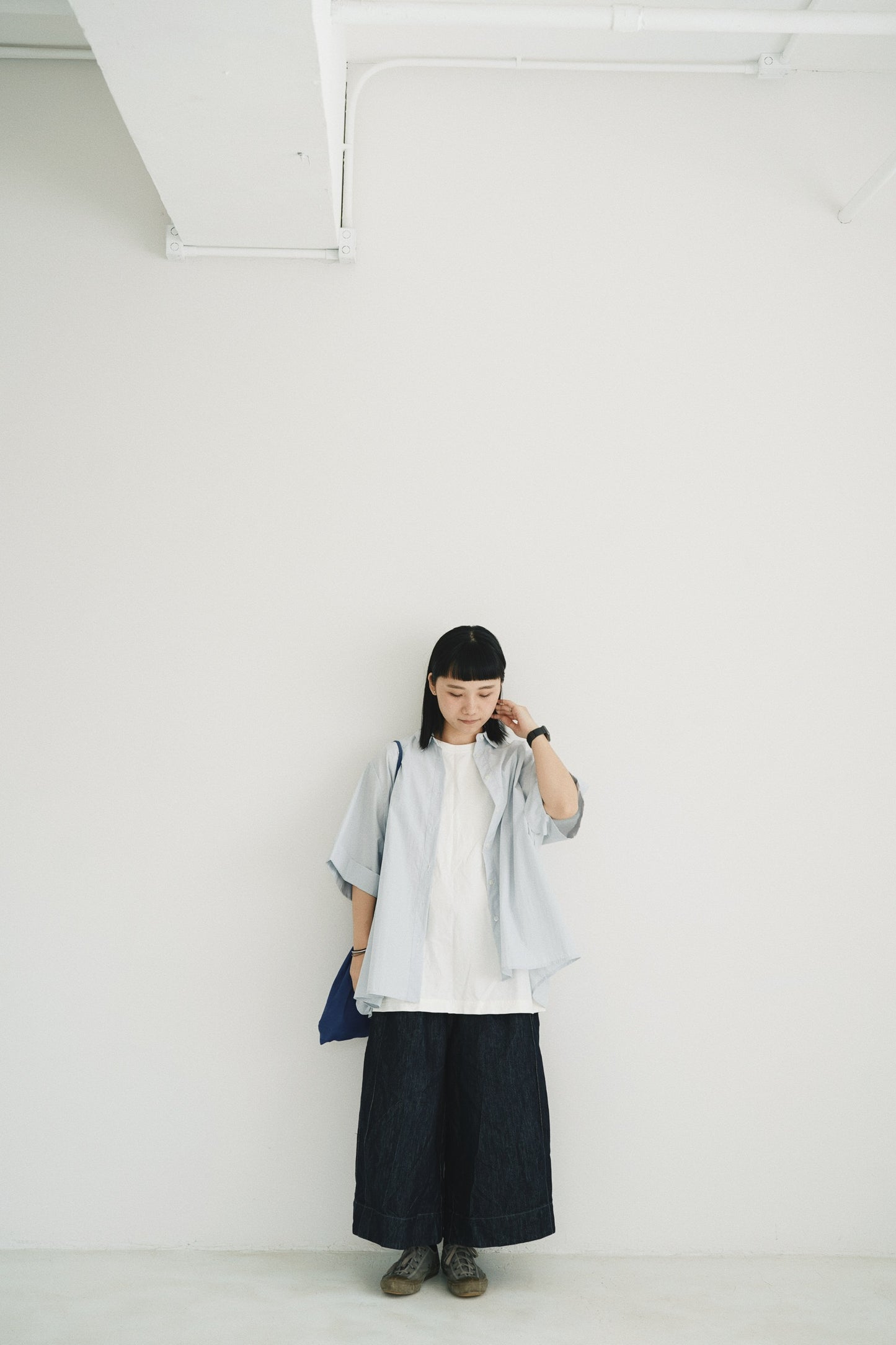 闊身恤衫