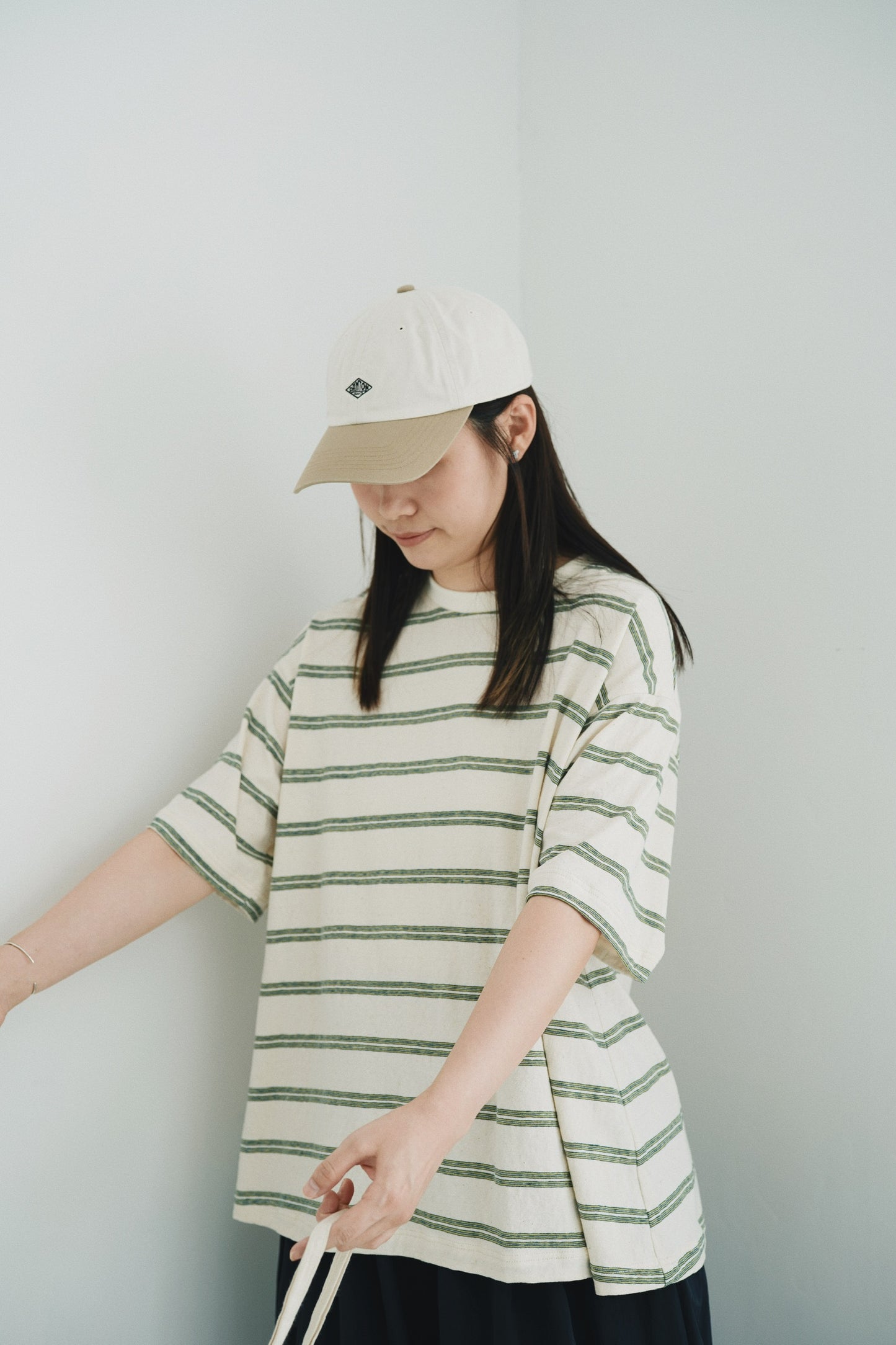 寬鬆間條tee