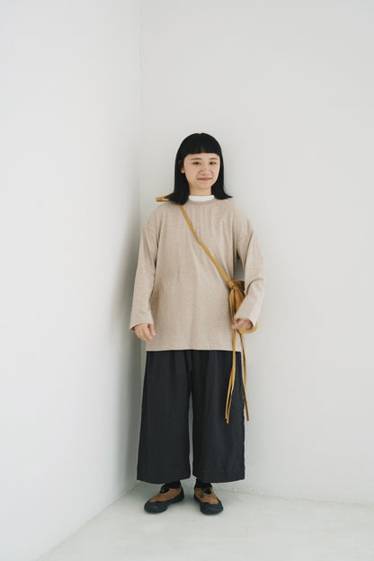 幼間闊身tee