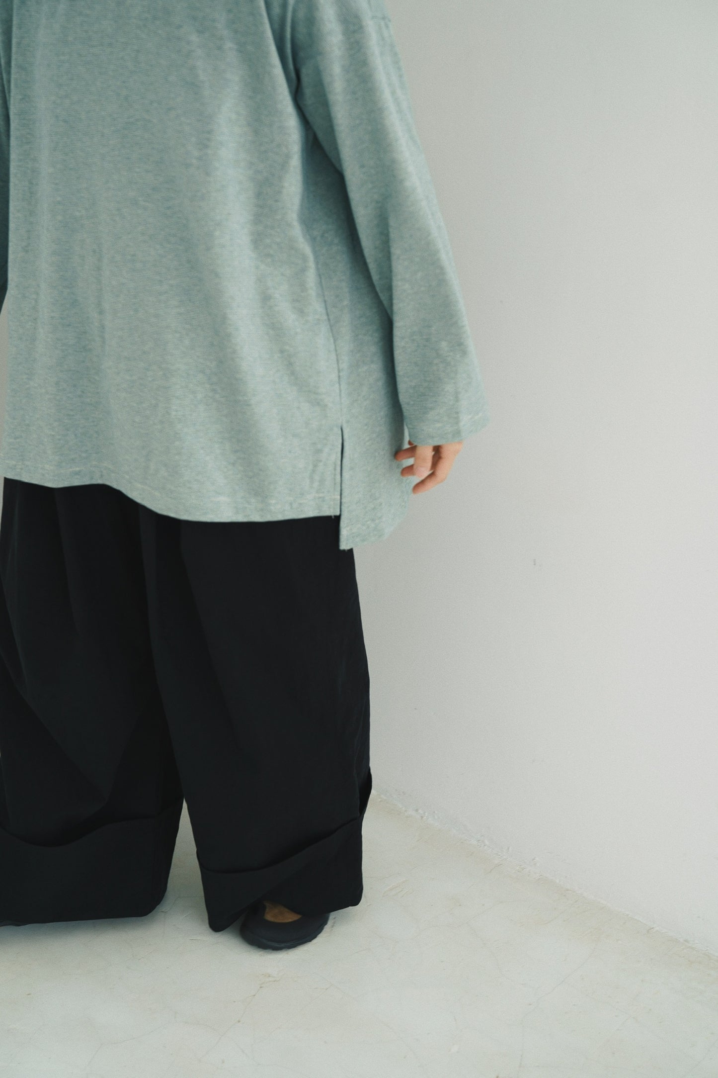 幼間闊身tee