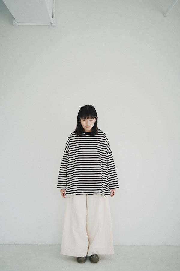 間條 TEE