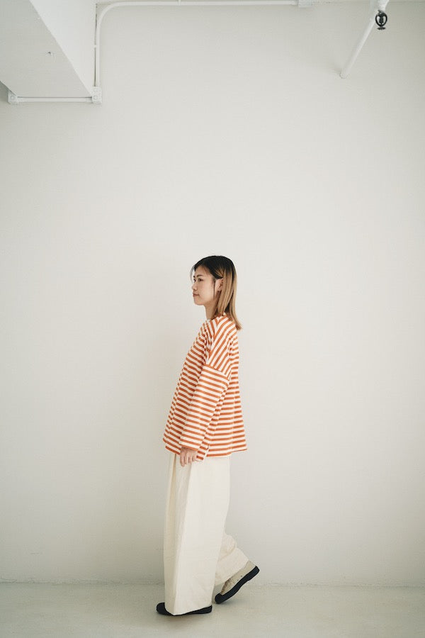 間條 TEE